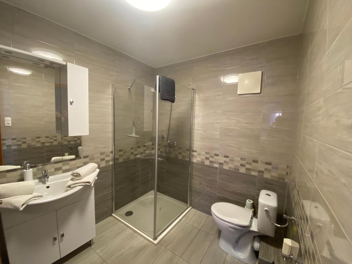 Cafe Relax Apartments Hévíz Dış mekan fotoğraf