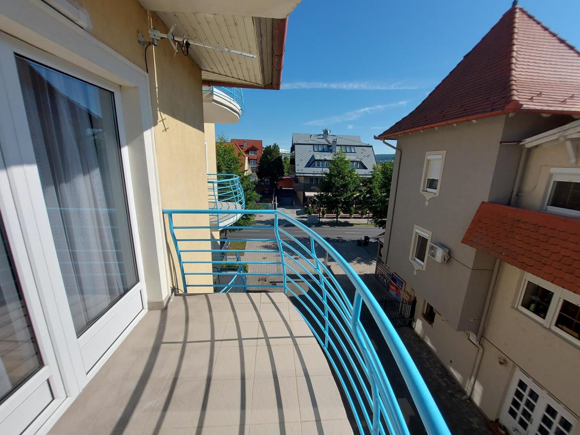 Cafe Relax Apartments Hévíz Dış mekan fotoğraf