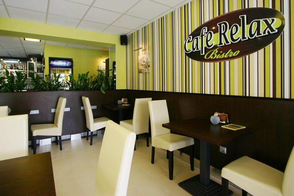 Cafe Relax Apartments Hévíz Dış mekan fotoğraf