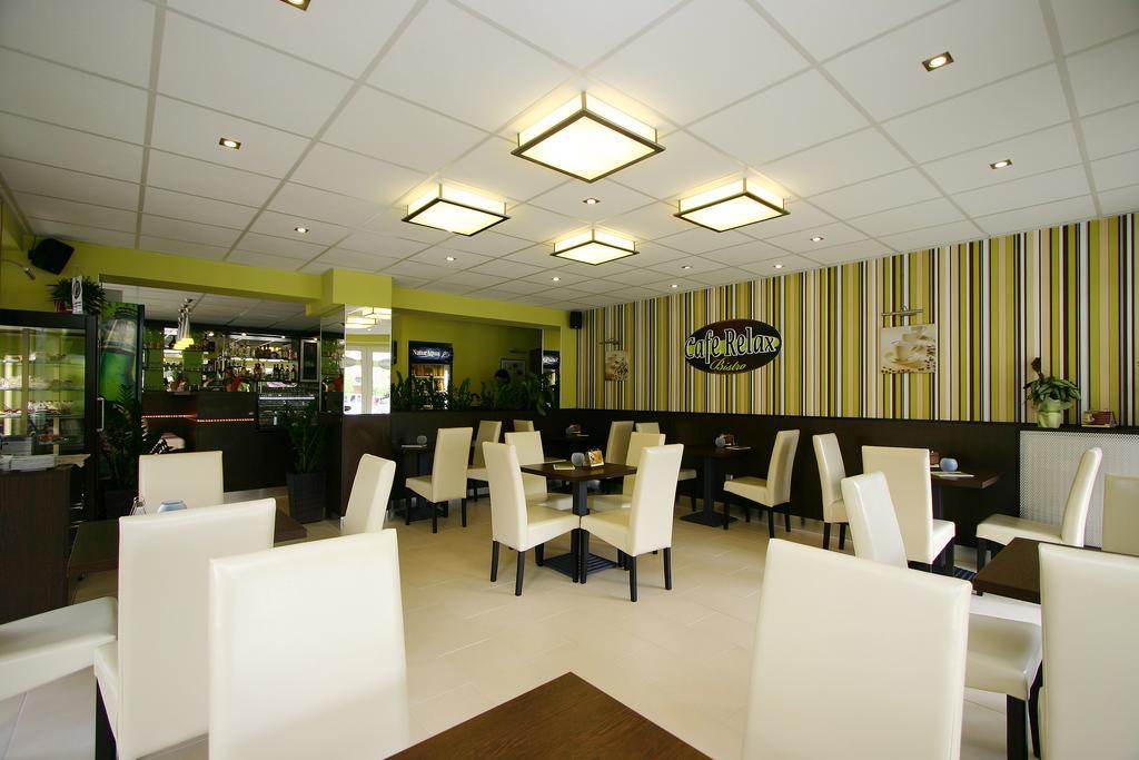 Cafe Relax Apartments Hévíz Dış mekan fotoğraf