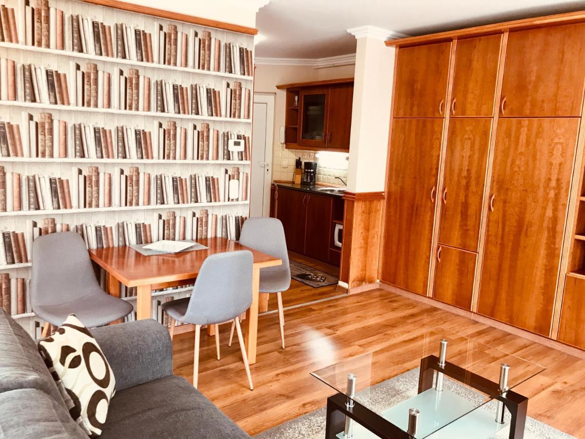 Cafe Relax Apartments Hévíz Dış mekan fotoğraf